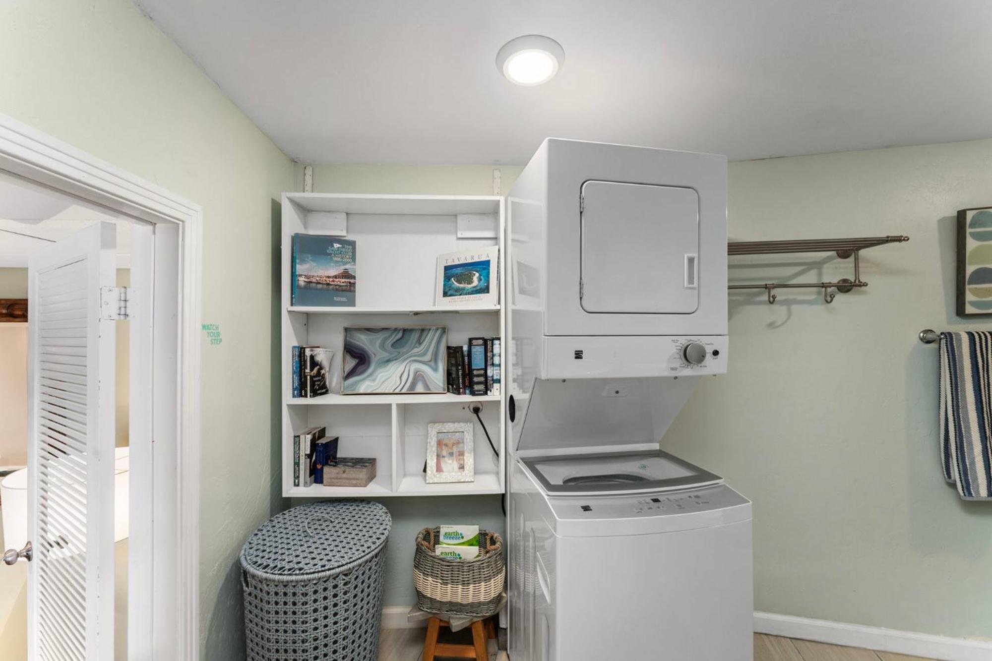 The Pool Side Hideaway With Golf Cart Apartment San Diego