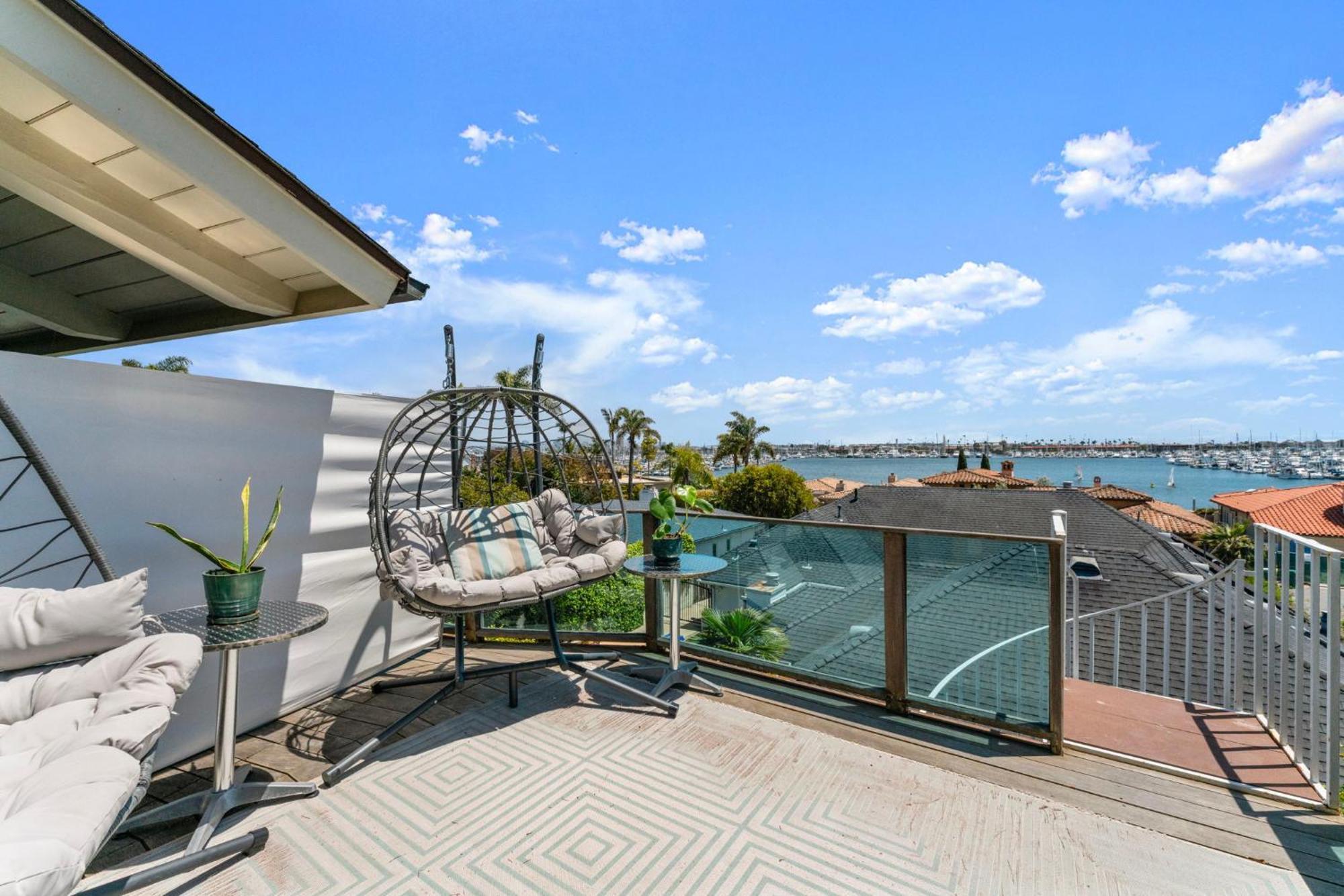 The Pool Side Hideaway With Golf Cart Appartement